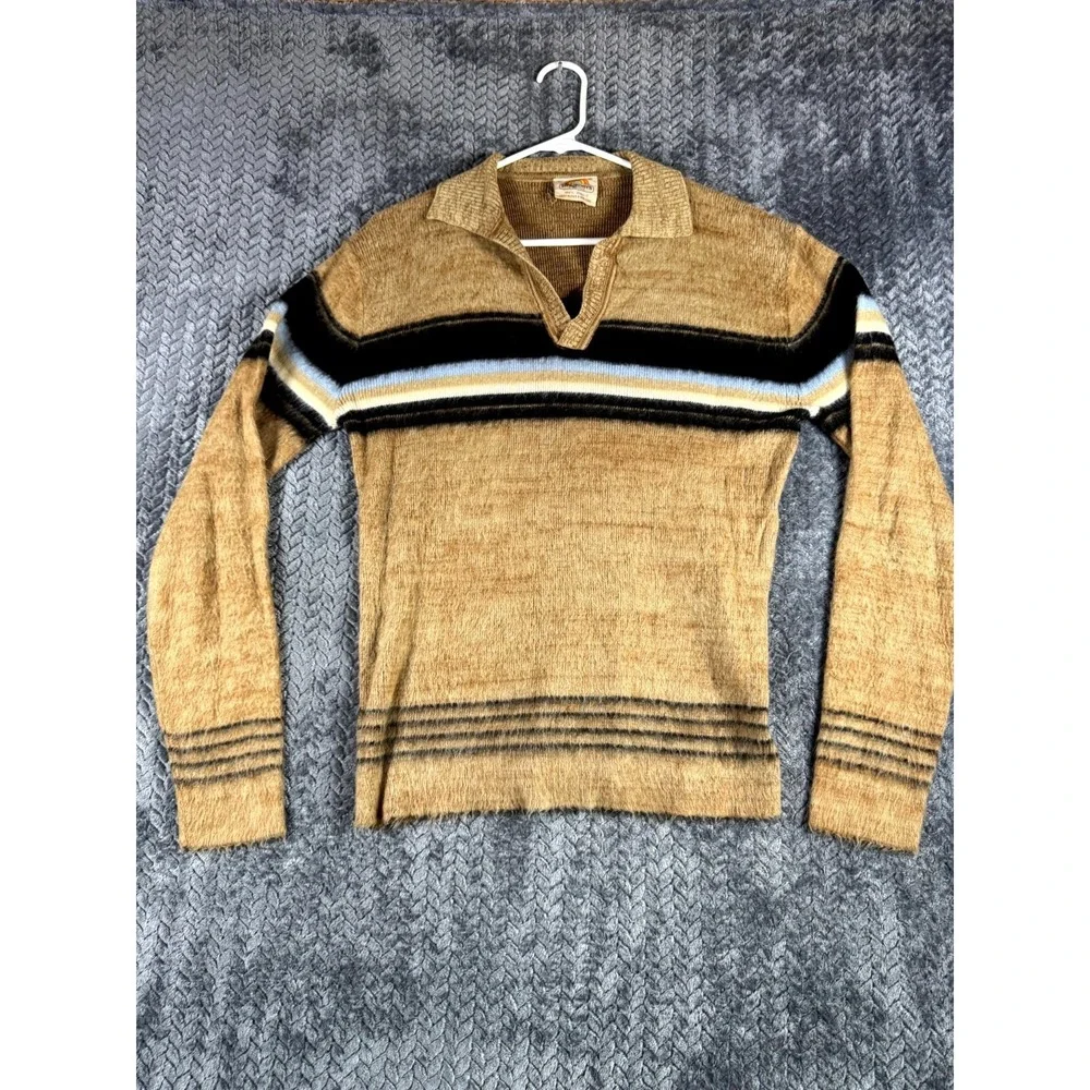 VTG Saturdays In‎ California Sweater Mens Large Multicolor Striped Johnny Collar